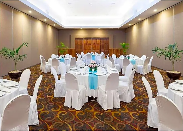 Bluebay Grand Esmeralda